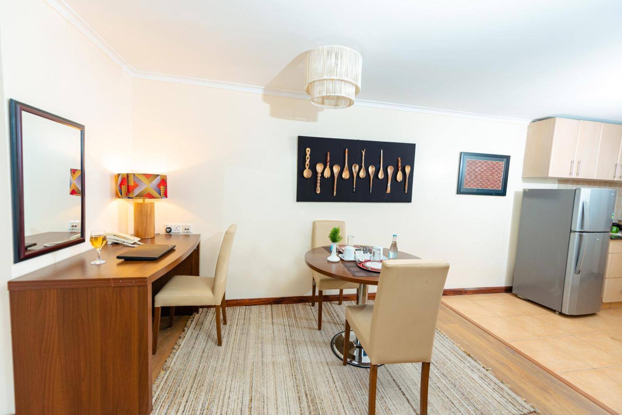 Heri Heights Hotel Apartments, Surestay Collection By Best Western Nairobi Kültér fotó