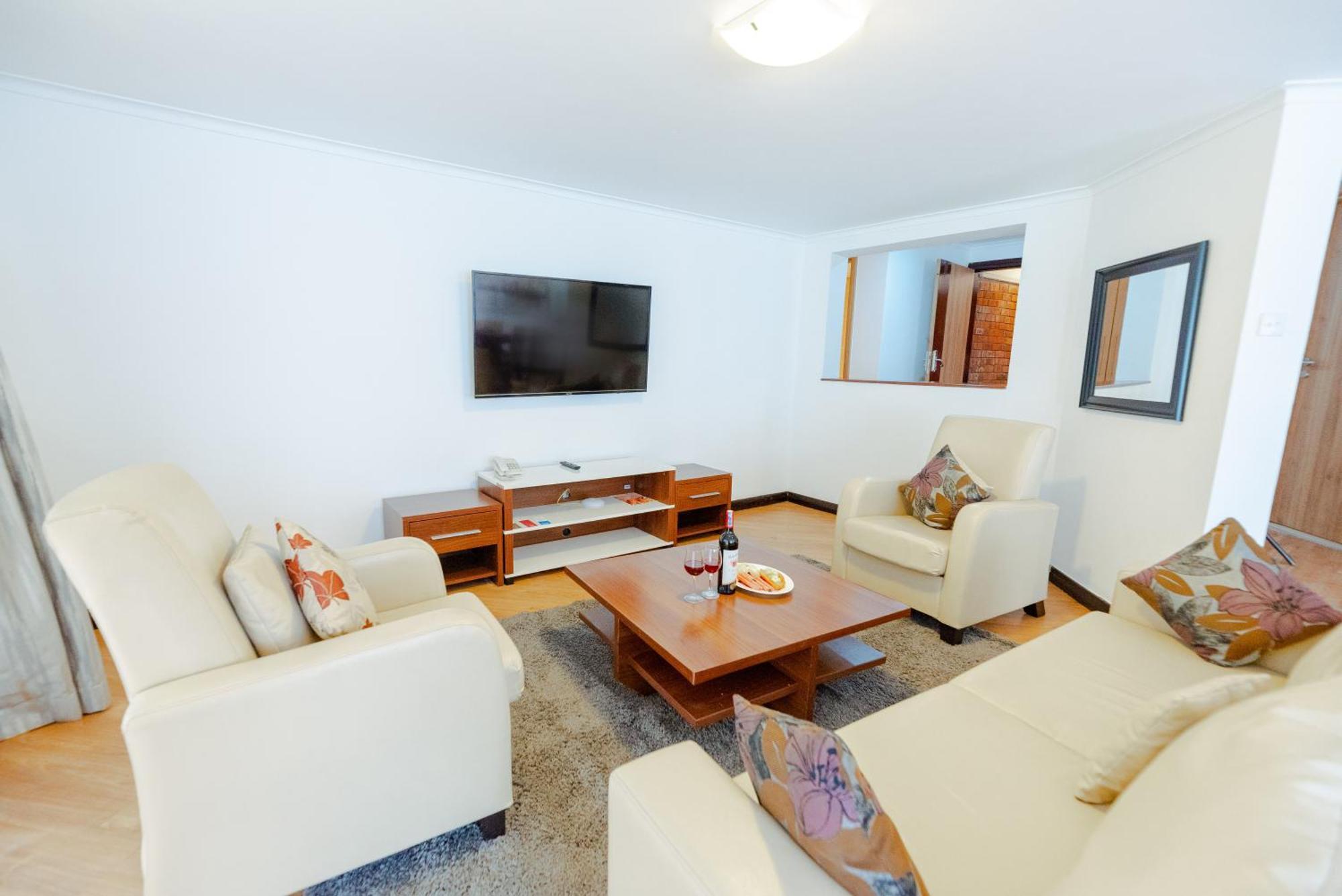 Heri Heights Hotel Apartments, Surestay Collection By Best Western Nairobi Kültér fotó